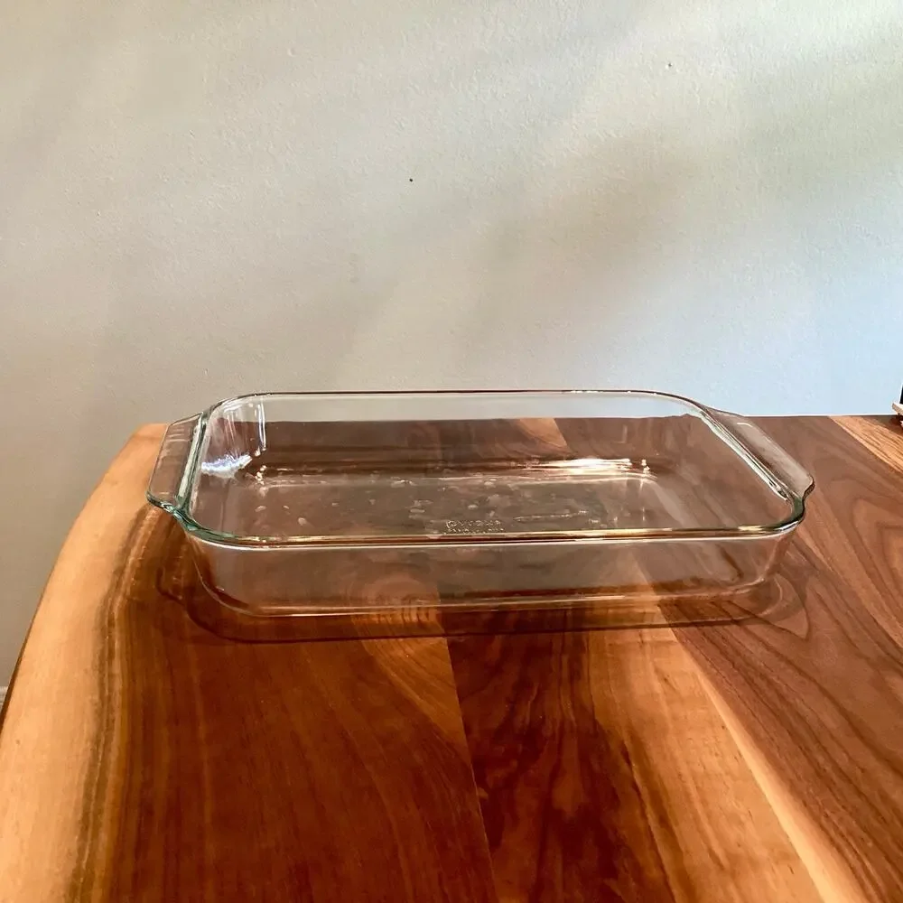 Pyrex 3qt Baking Dish
